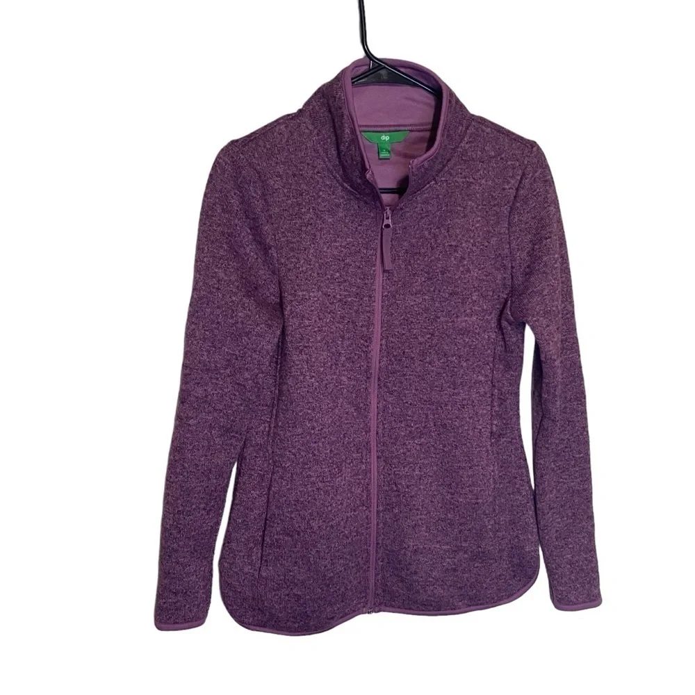 Dip ladies pink jacket size small.  Pockets, zip‎ closure athletic outdoor